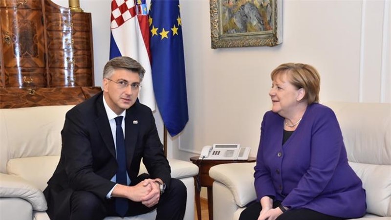 Plenković i Merkel zadovoljni ostvarenim tijekom hrvatskog predsjedanja, Njemačka preuzima predsjedanje Vijećem EU-a